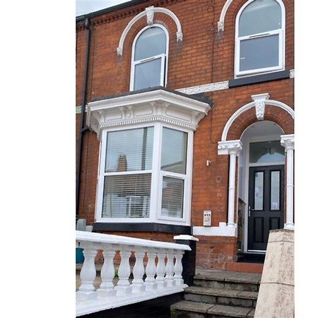 OYO Hillcrest Studio Apartments Cleethorpes Exterior foto